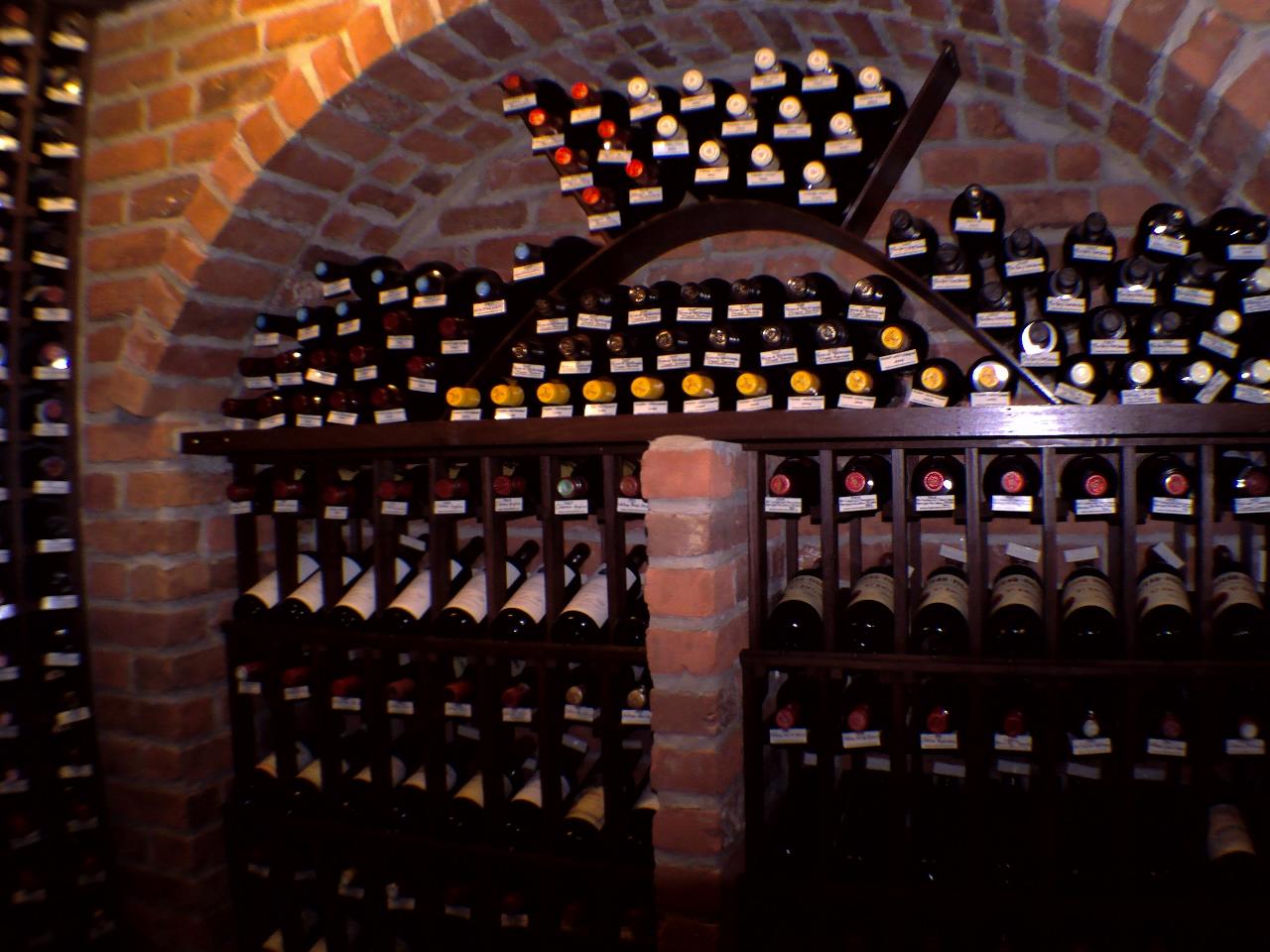 Brique pour cave a vin
