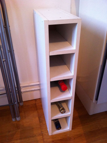 Range bouteille colonne bois