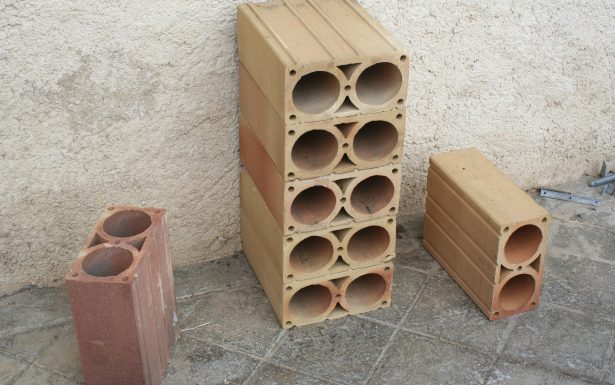 Porte bouteille en terre cuite