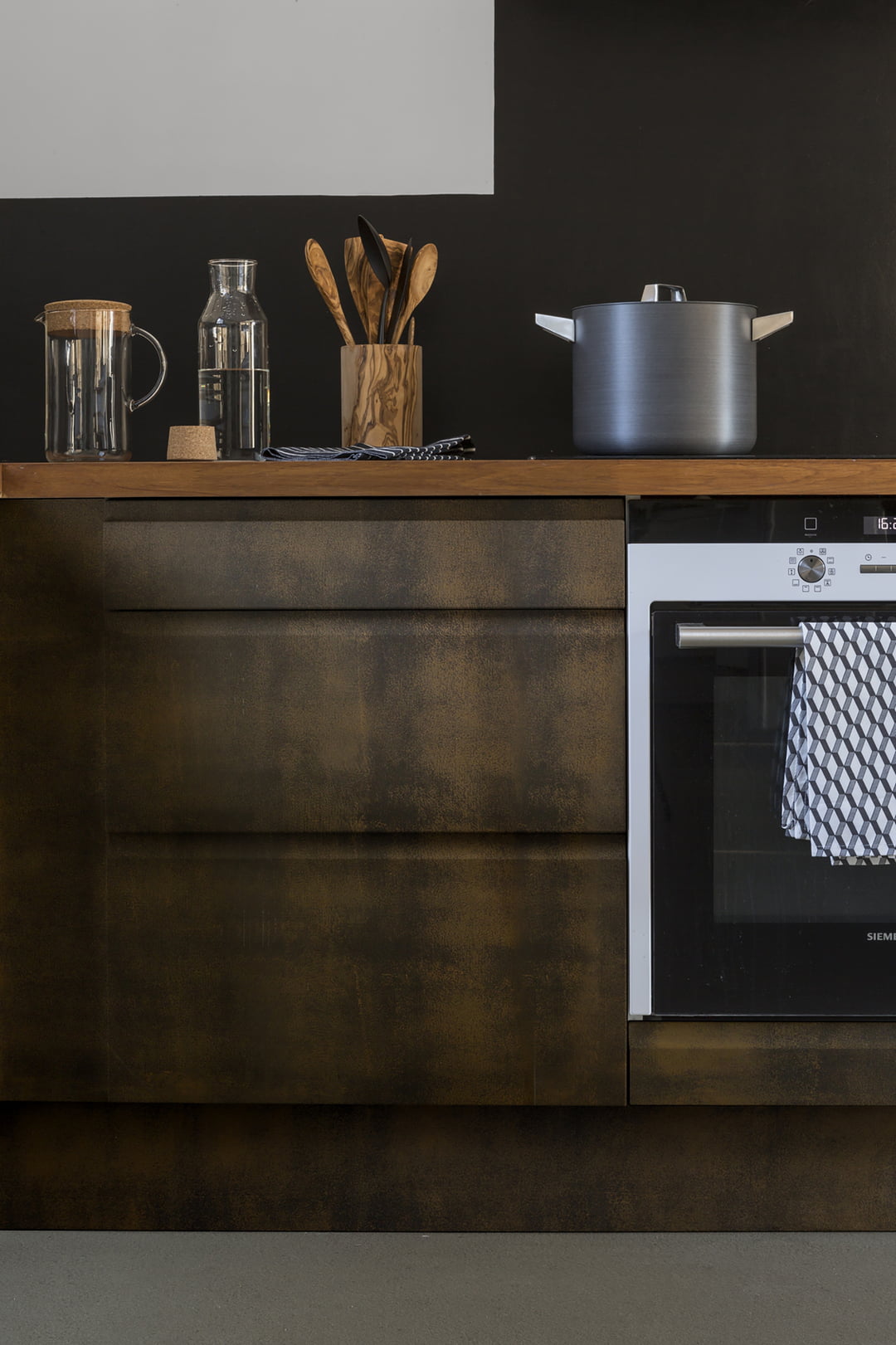 Comment peindre meuble cuisine laqué