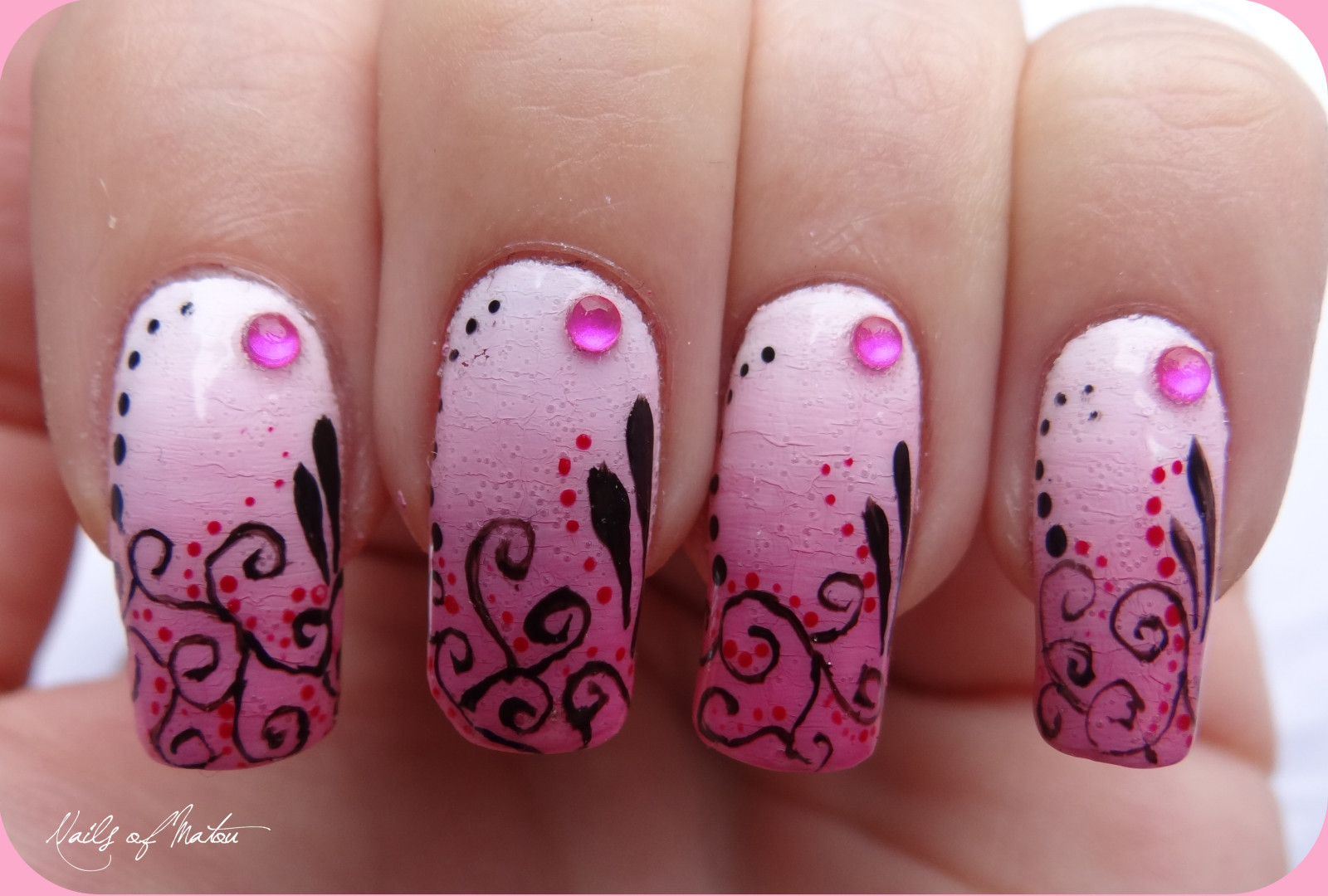 Peinture acrylique nail art tartofraise