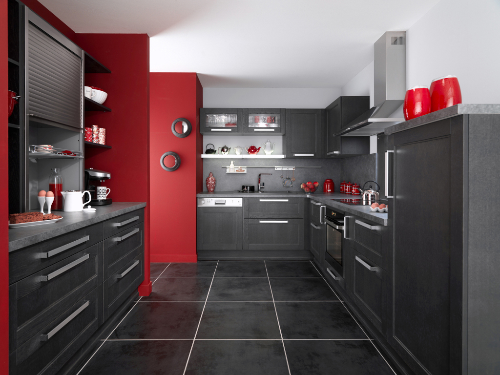 Peinture cuisine avec meuble noir