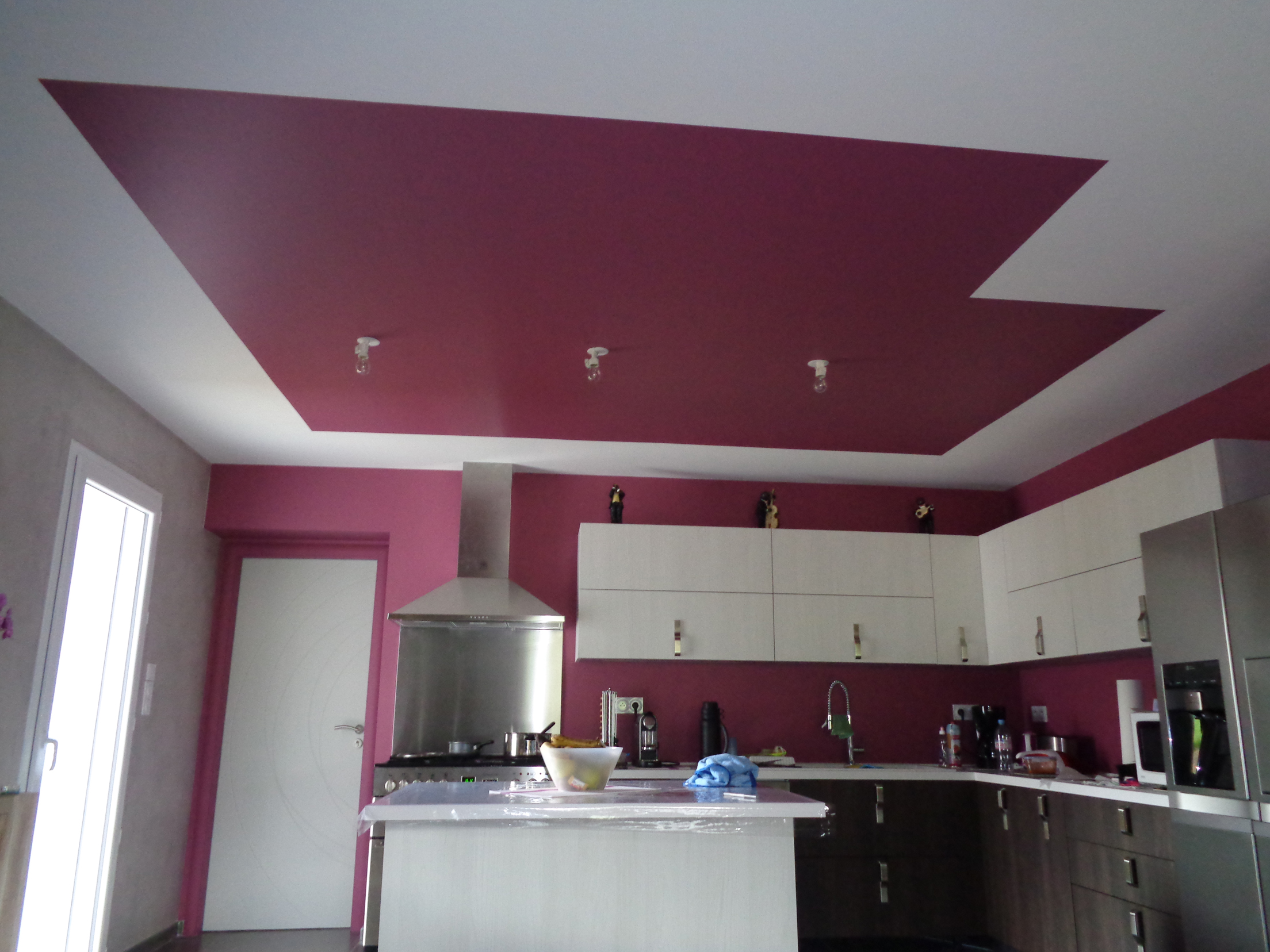 Peinture blanche plafond cuisine