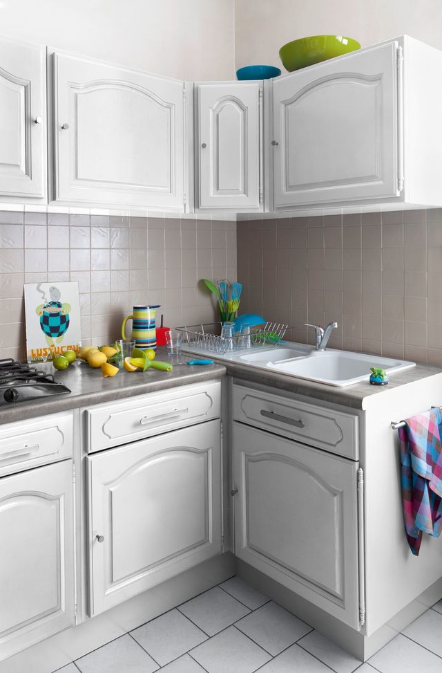 Peinture meuble cuisine plastique