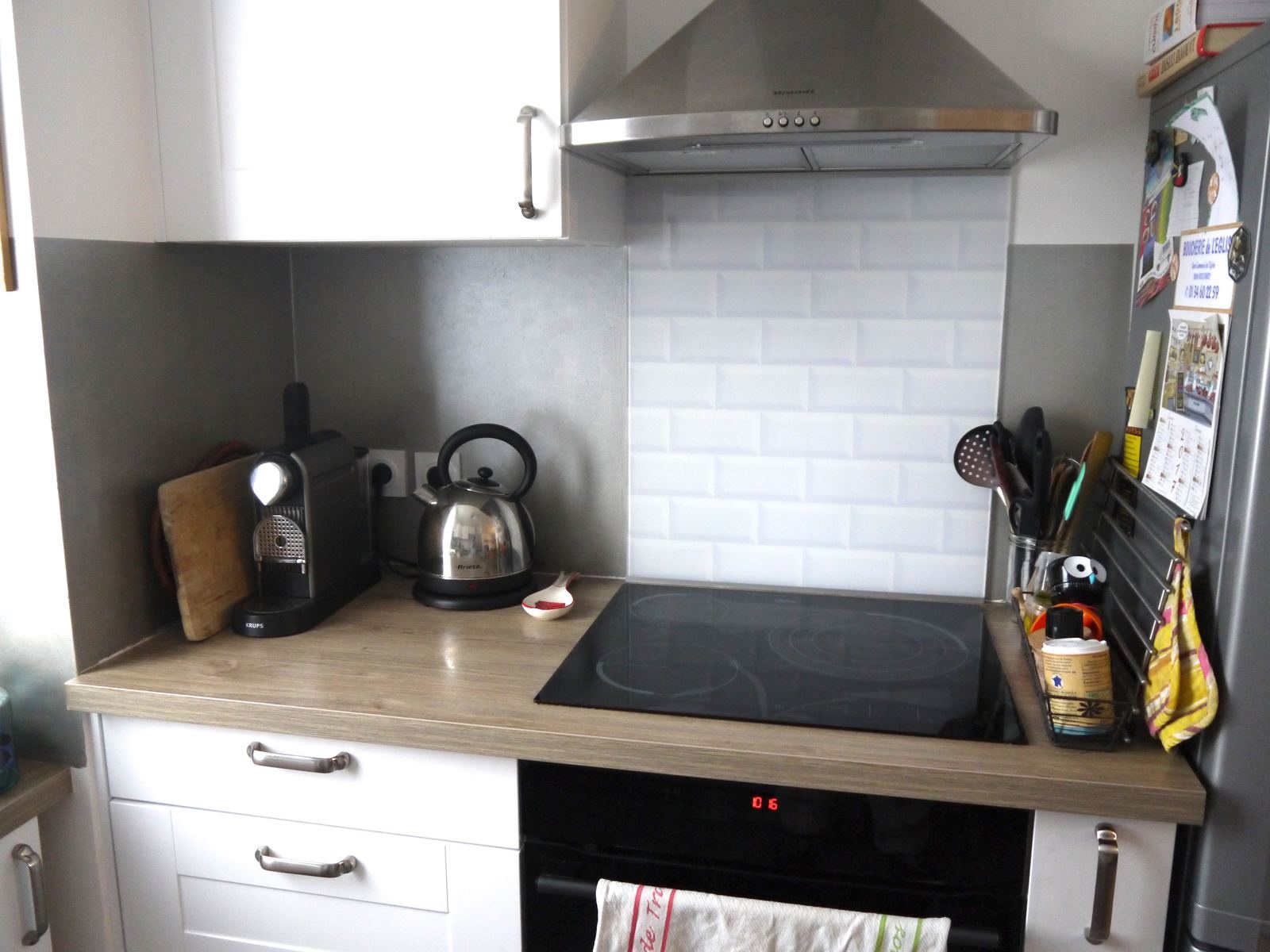 Peindre credence cuisine