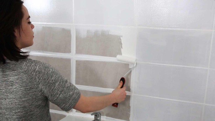 Peindre un carrelage en relief