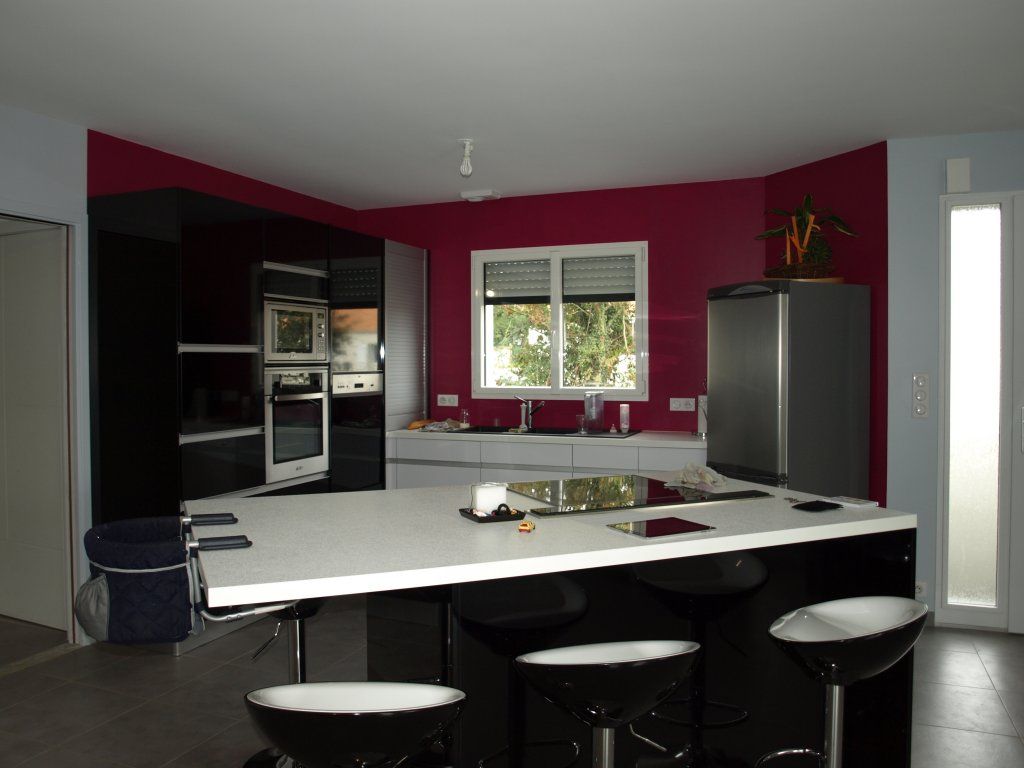 Peinture carrelage framboise