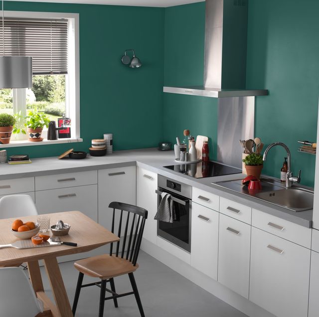 Peinture bordeaux pour meuble de cuisine