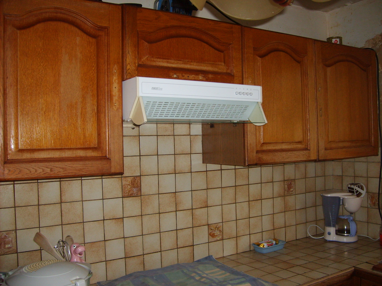 Peinture brillante carrelage cuisine
