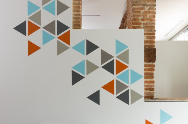 Peinture deco triangle